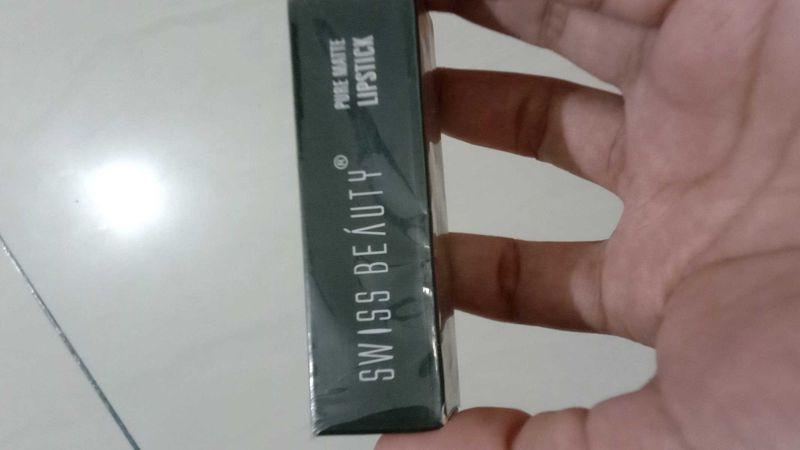Swiss Beauty Pure Matte Lipstick