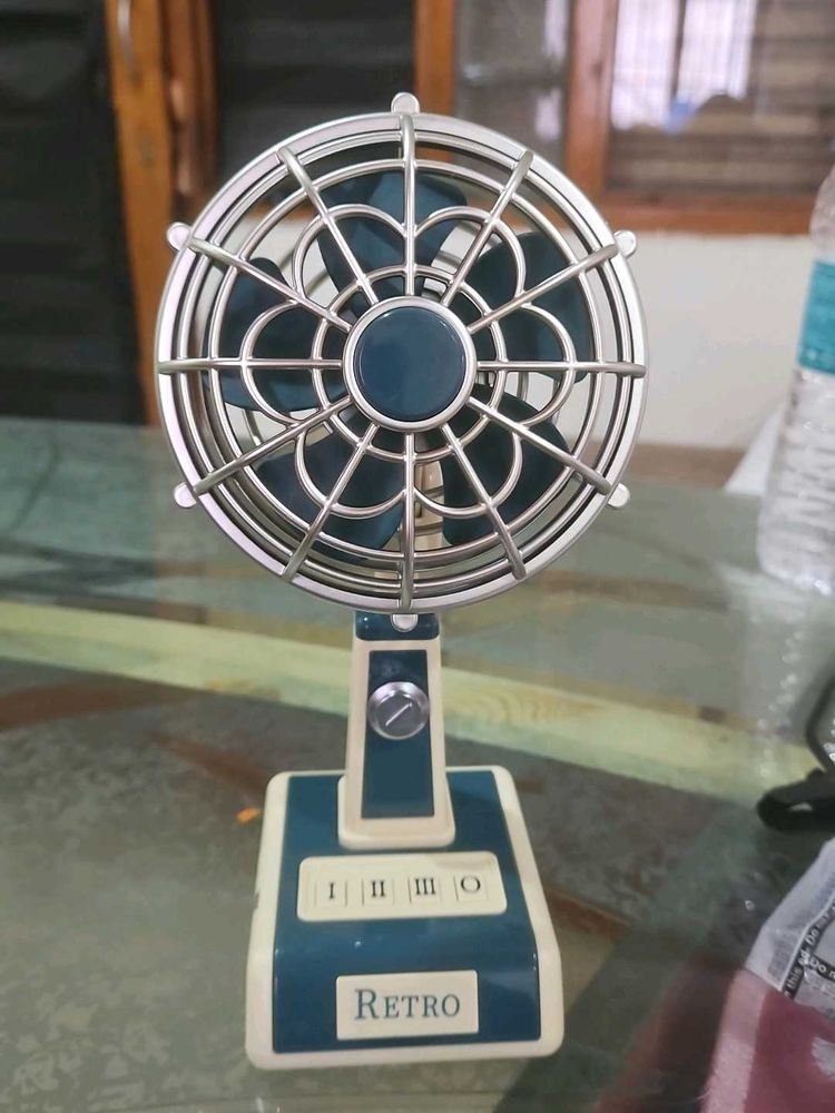 Retro Mini Office USB charging Fan
