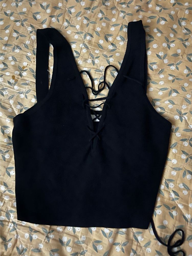 Black Lace-Up V-Neck Crop Top
