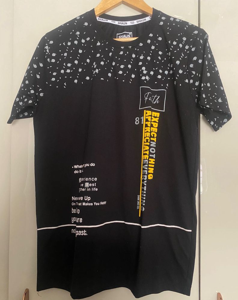 Men's Black Graphic T-Shirt
