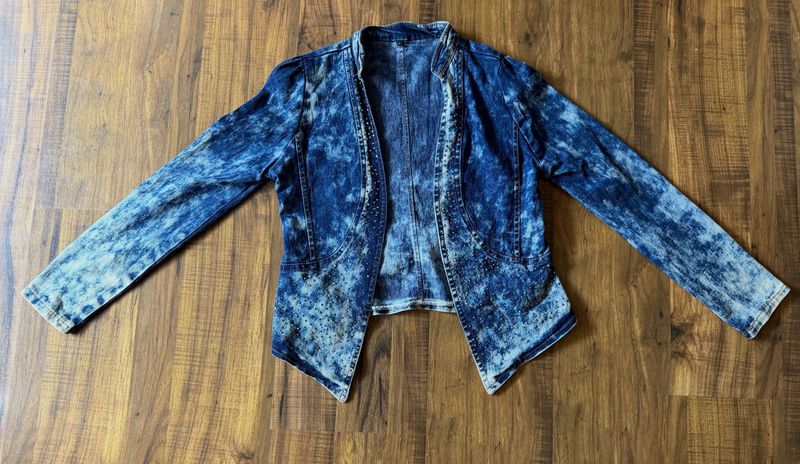 Women Short Denim Jacket