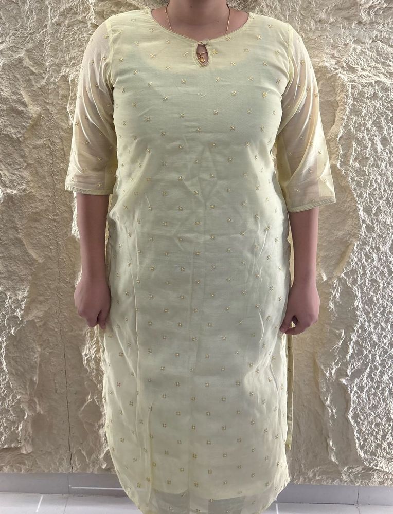Elegant Yellow Embroidered Kurta