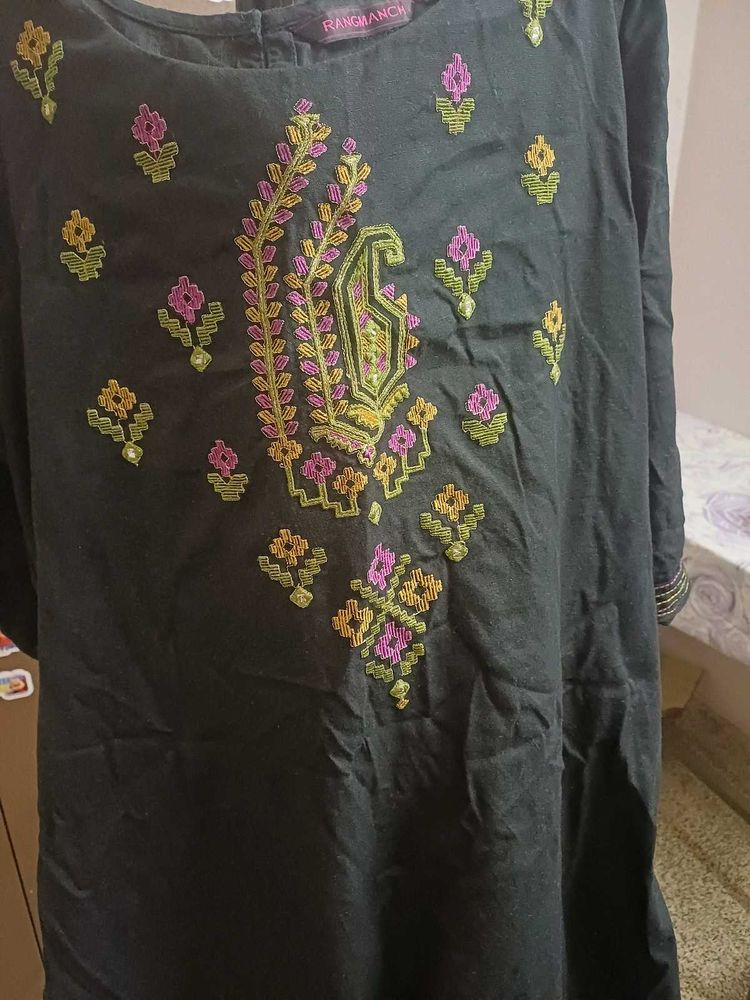 Beautifully Embroidered Black Kurta