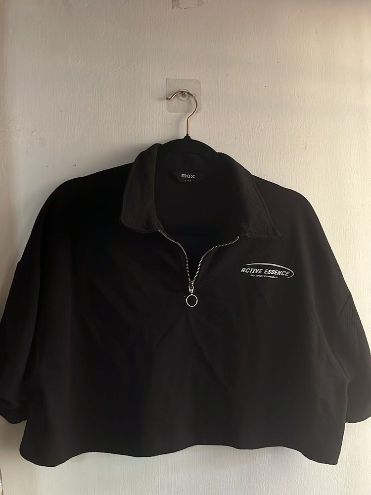 Black Cropped Zip-Up Top
