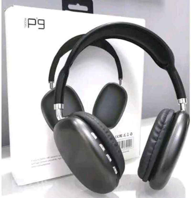 Black COLOR P9 Bluetooth Headphone
