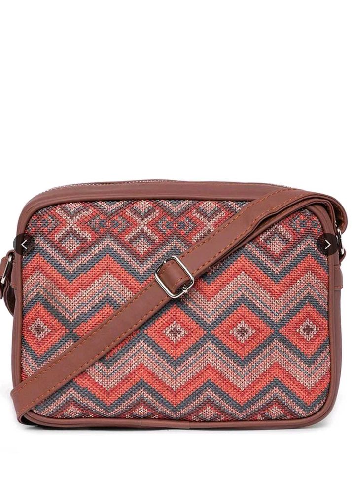 Zouk Geometric Pattern Crossbody Bag