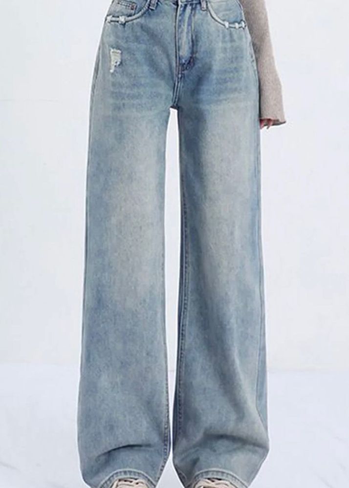 Wide Leg High-Rise Light Wash Jeans