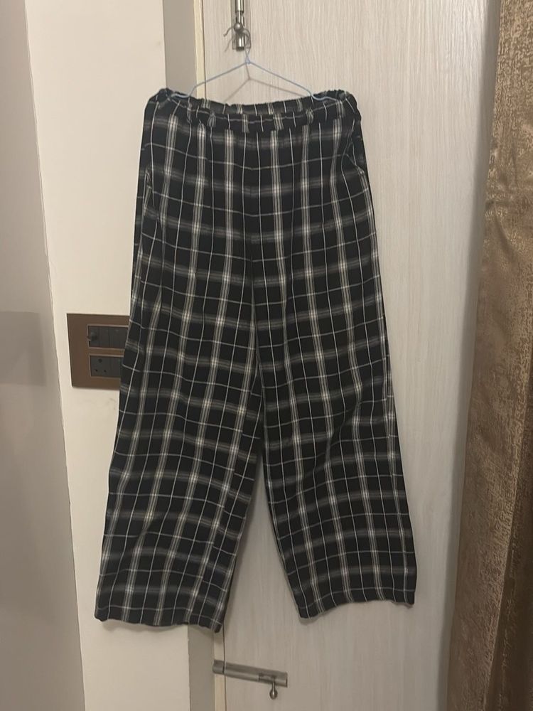 Checked Wide-Leg Pants