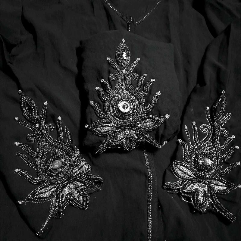 Embroidered Black Abaya