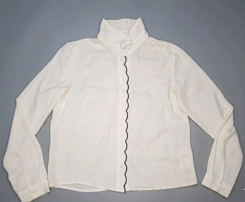 Elegant White Scalloped Shirt