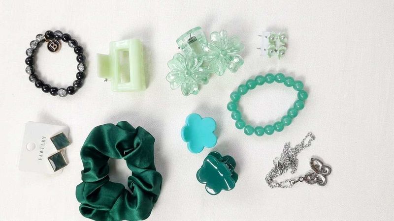 Chic Hair Accessories Set🎀💫