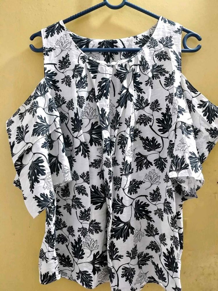 Cold Shoulder Leaf Print Top