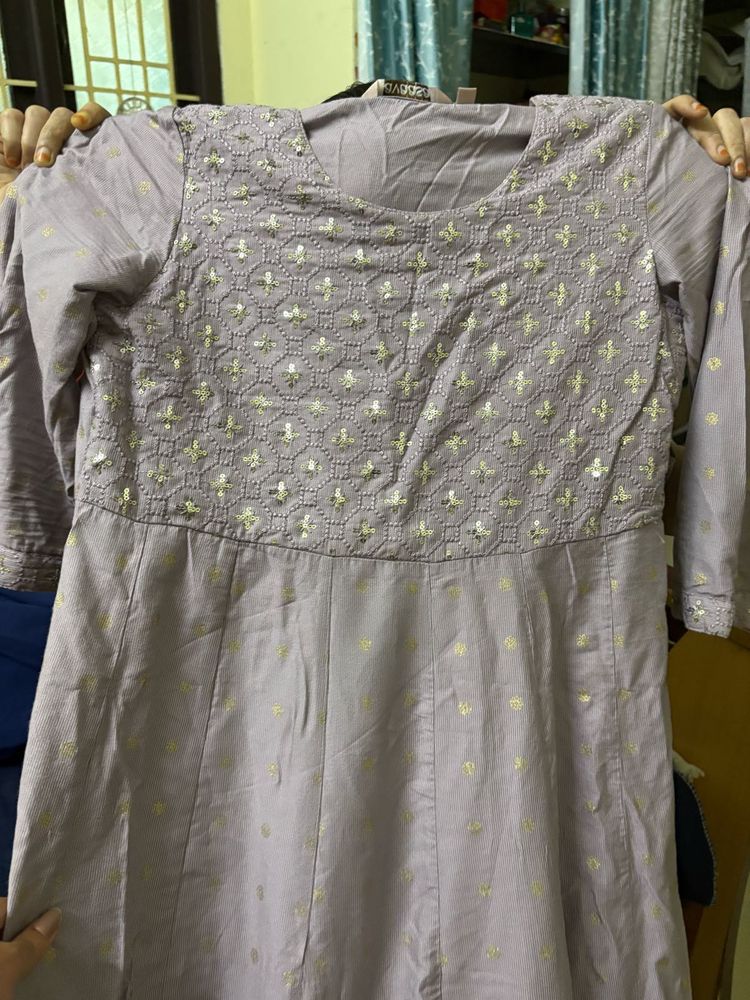 Elegant Embroidered Kurta