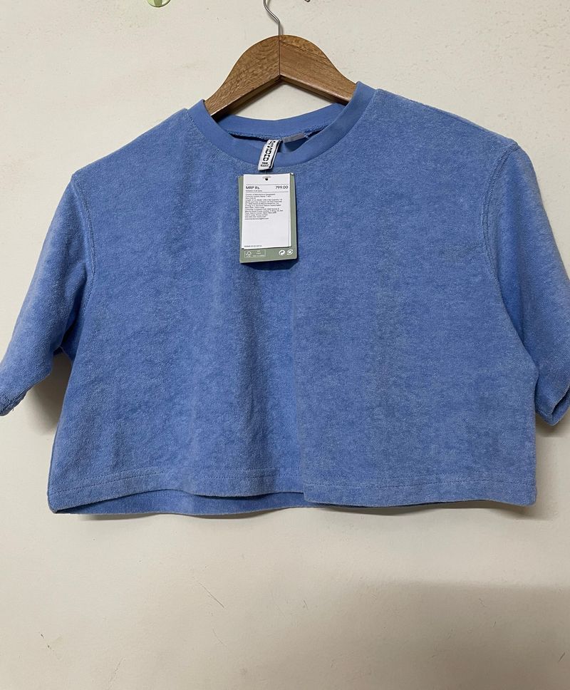 H&amp;M Oversized Crop Tee