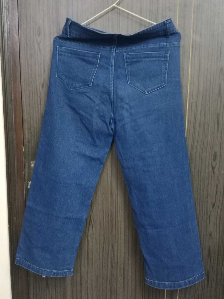 navy blue jeans