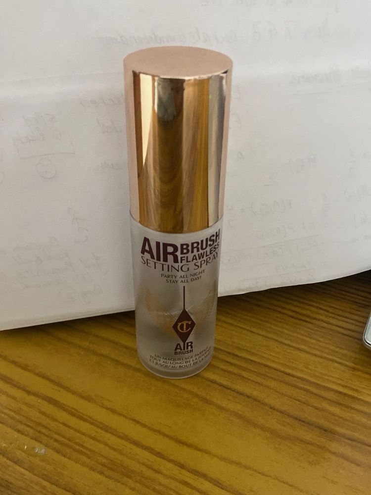 Charlotte tilbury setting  spray