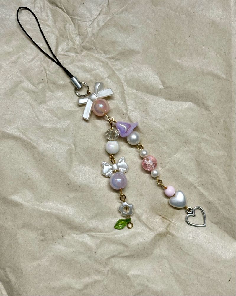 Cute Handmade Beaded Keychain/PhoneCharm (an