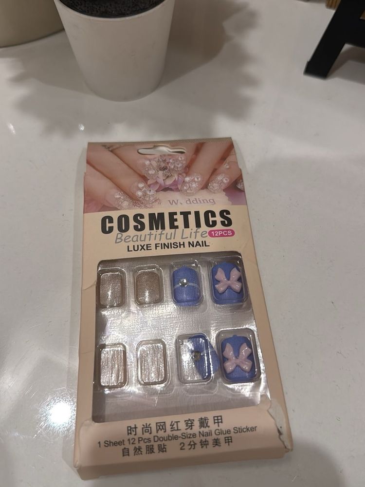 Cosmetics Luxe Finish False Nails