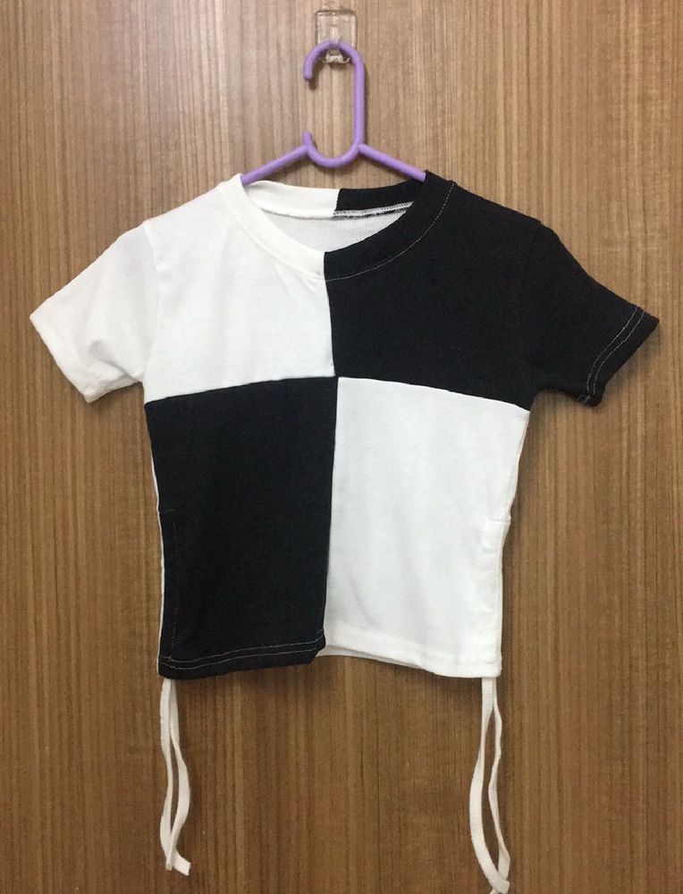 Two-Tone Black &amp; White Crop Tee
