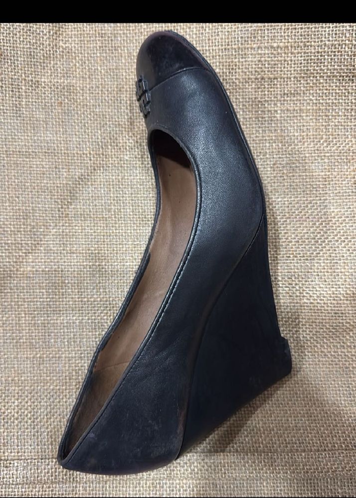 Tory Burch Black Leather Ballet Heels