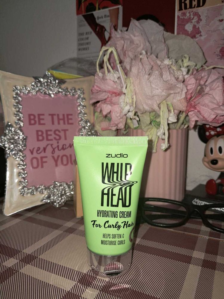 Zudio Whip Head Hydrating Cream