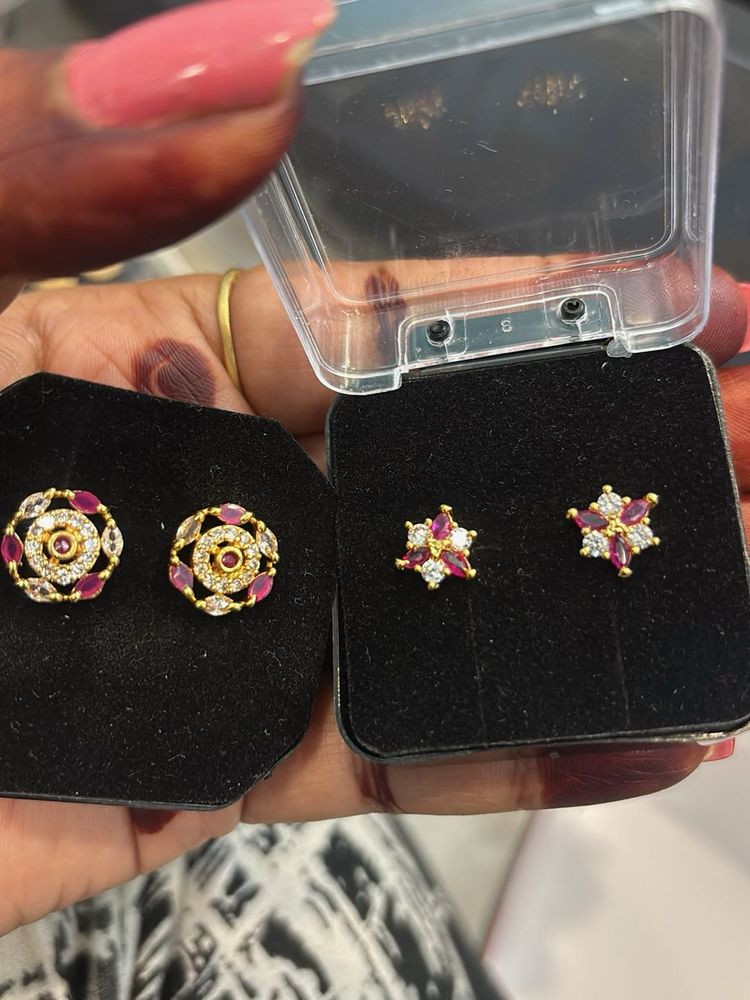 Elegant Gold &amp; Gemstone Earrings Set