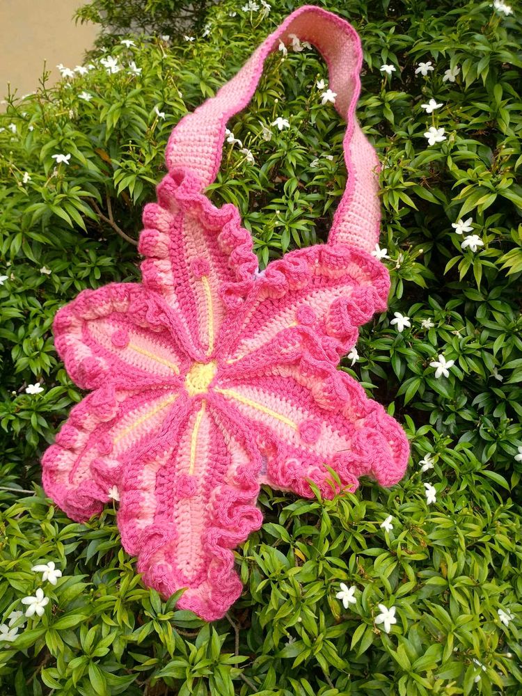 Crocheted Pink Flower Shoulder Bag