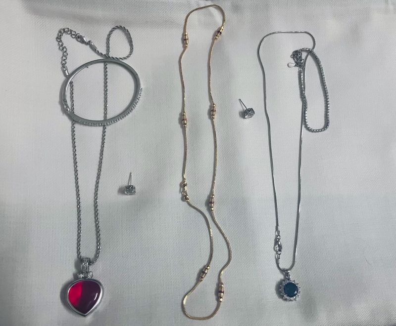 3 Delicate Necklaces and Earrings Set