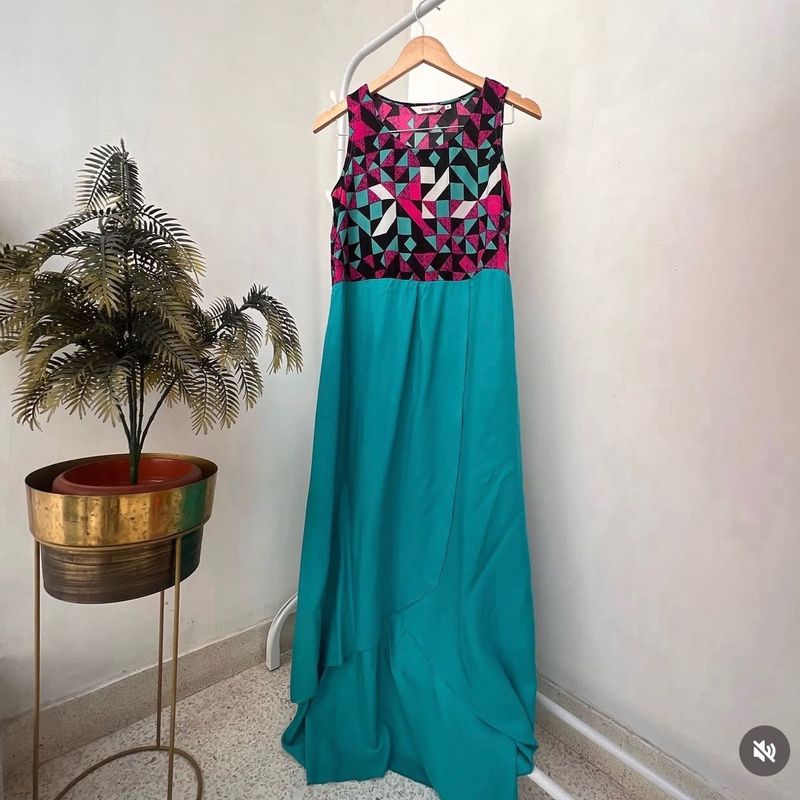 Geometric Print Maxi Dress