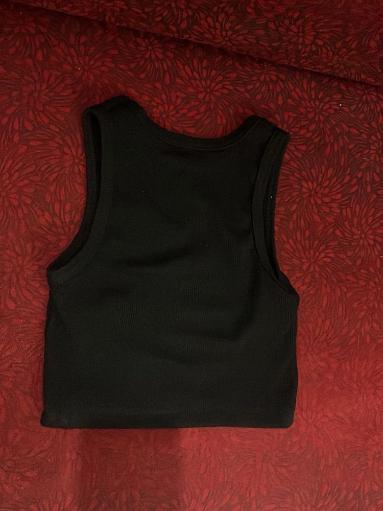 Black Ribbed Crop Top