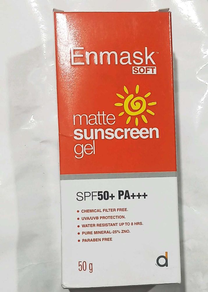 Enmask Matte Sunscreen Gel SPF50+