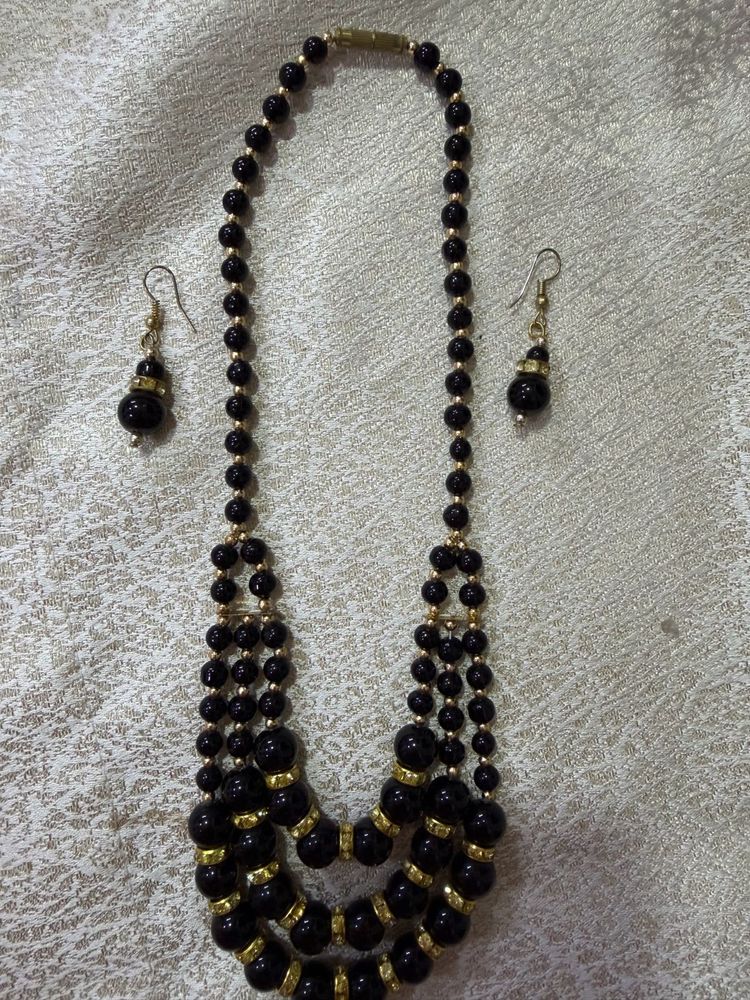 Black Beaded Necklace &amp; Earring Set