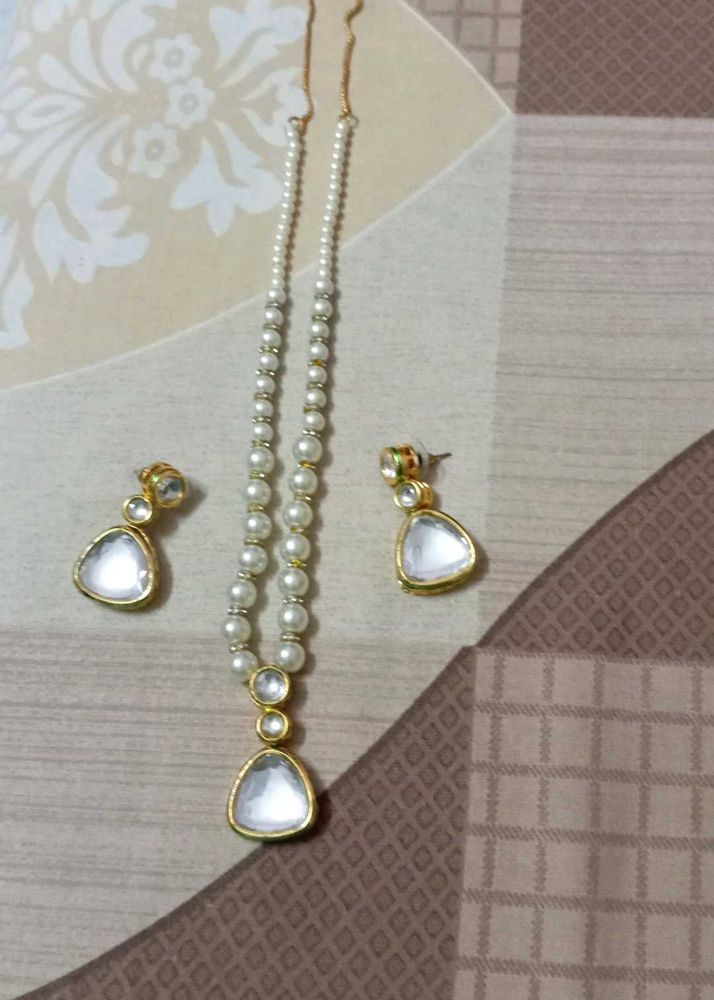 Pearls  Set