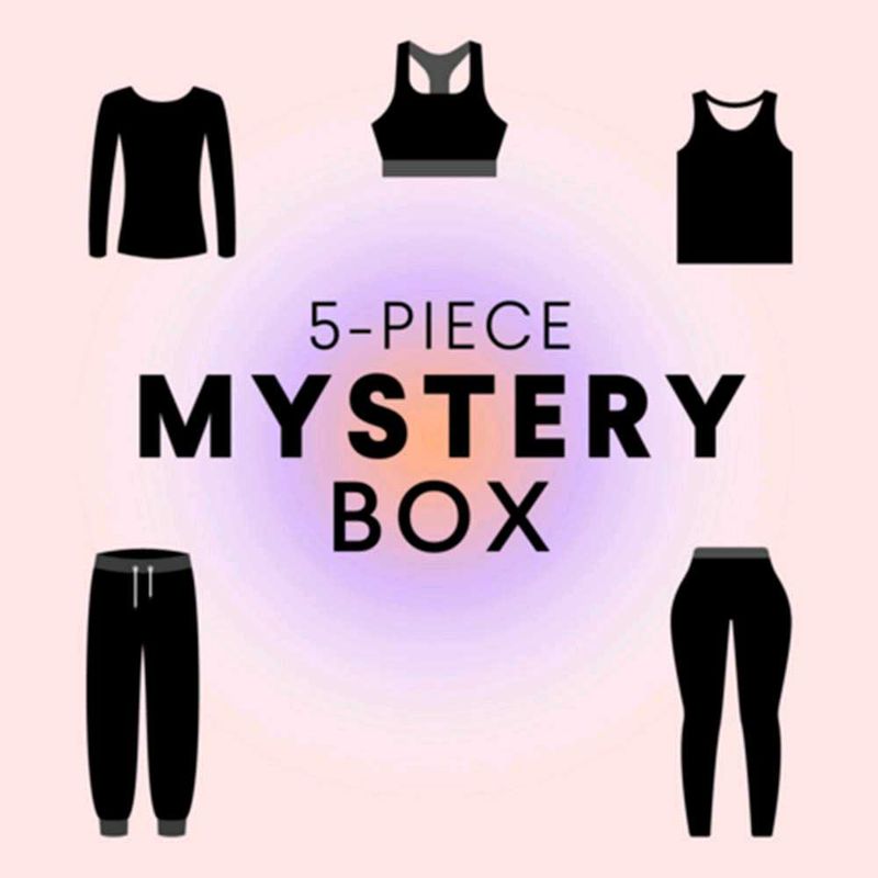 5-Piece clothes Mystery Box