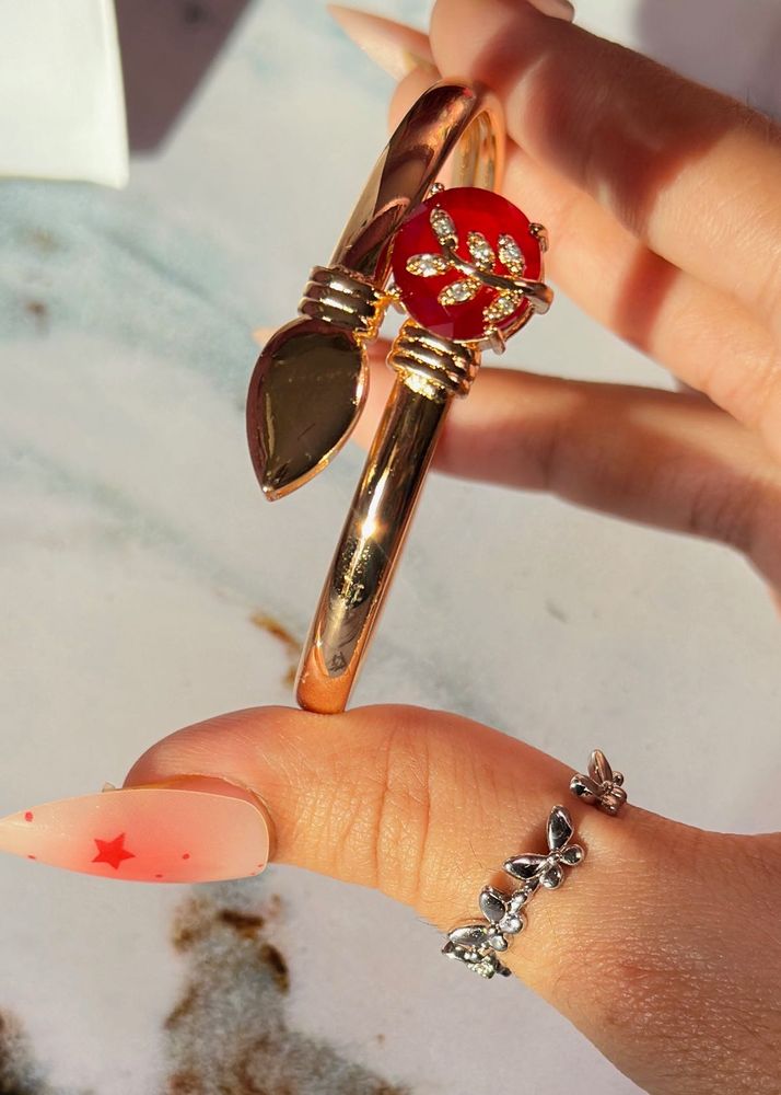 Unique Red Stone &amp; Gold Bangle