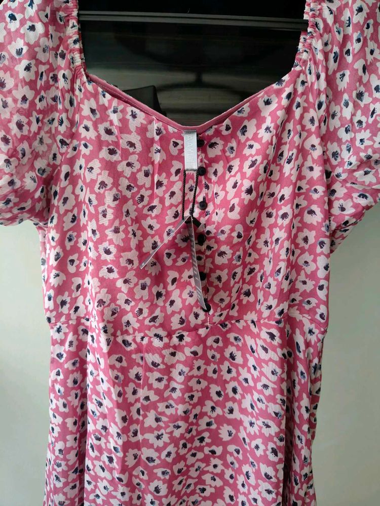 Chic Pink Floral Print Dress