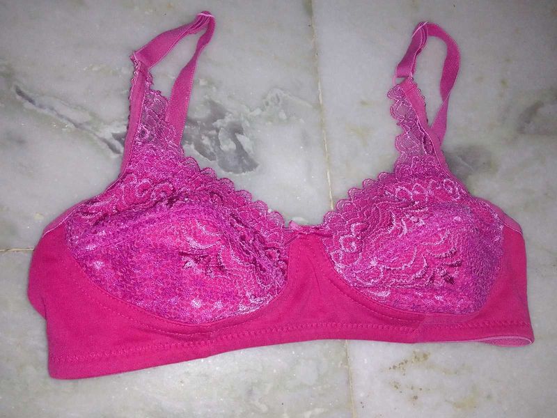 Women's Pink Lace Bra