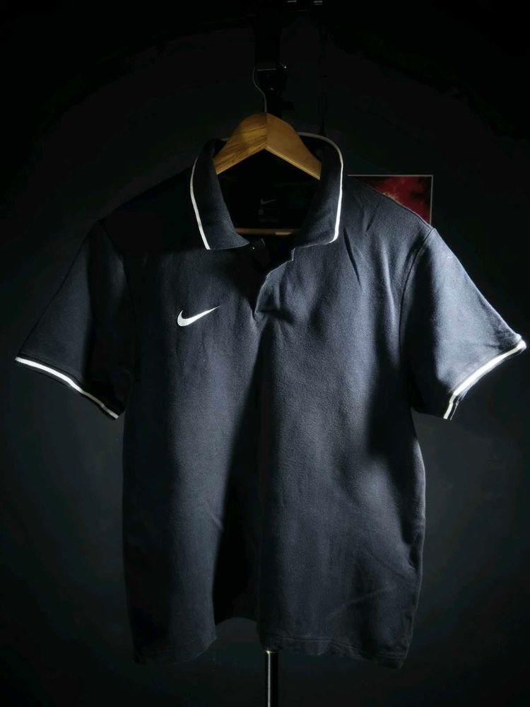 Nike Polo t shirt, new condition, size- L
