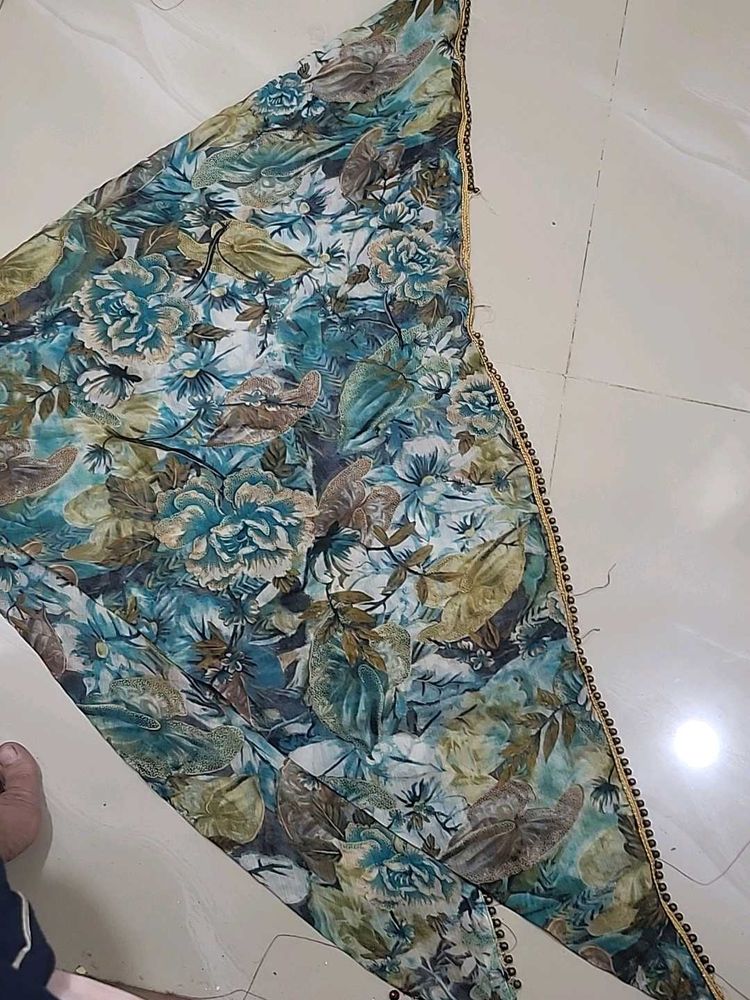 Floral Print  scaff