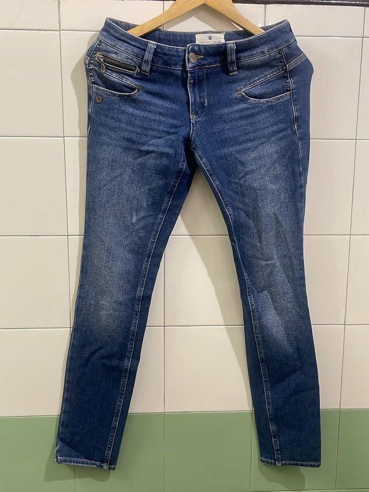 Stylish Blue Denim Jeans