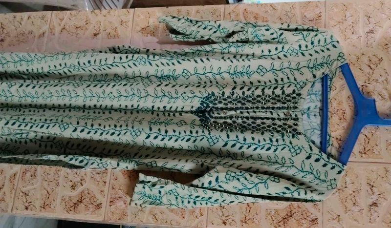 Cream &amp; Green printed mirror work Floral Kurta .
