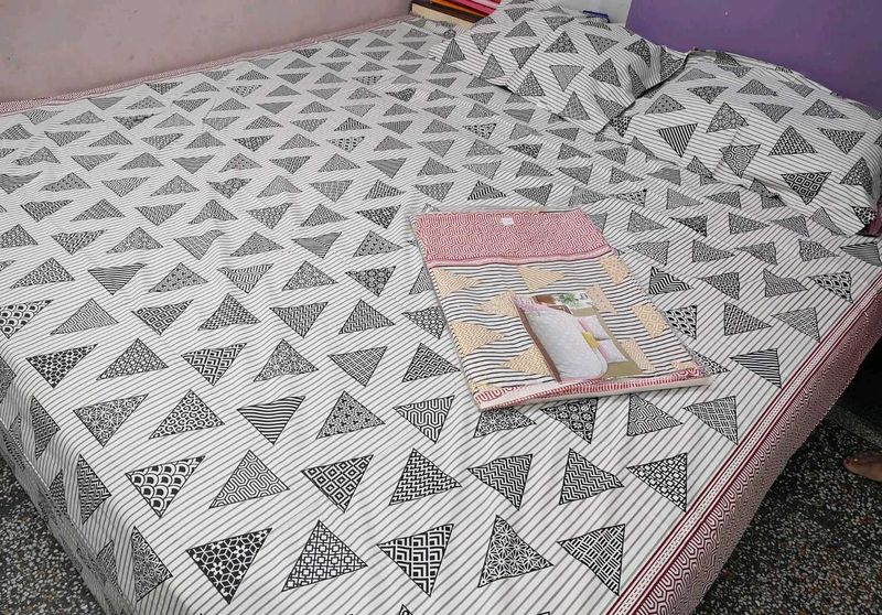 Cotton Print Bedsheet Set