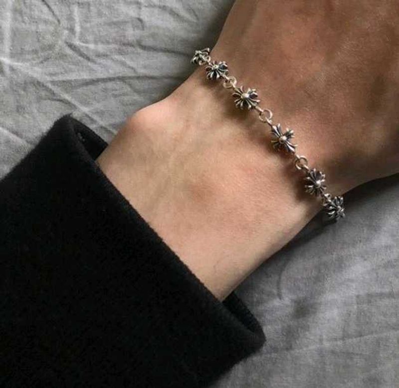 Cross Grunge Chain Link Bracelet