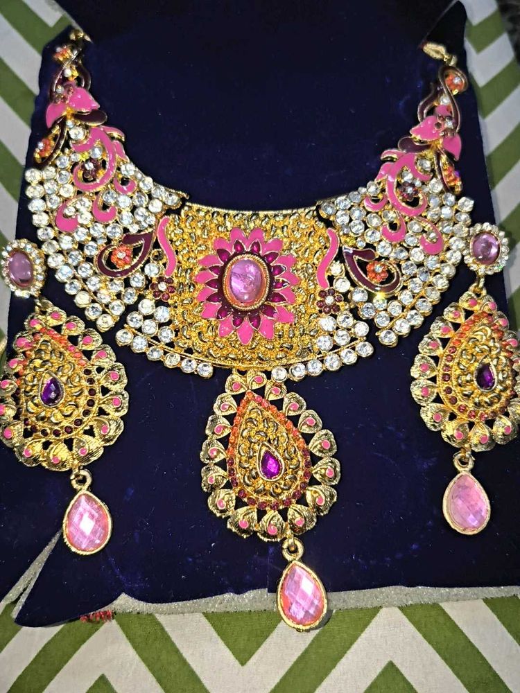 Exquisite Pink &amp; Gold Kundan Necklace Set