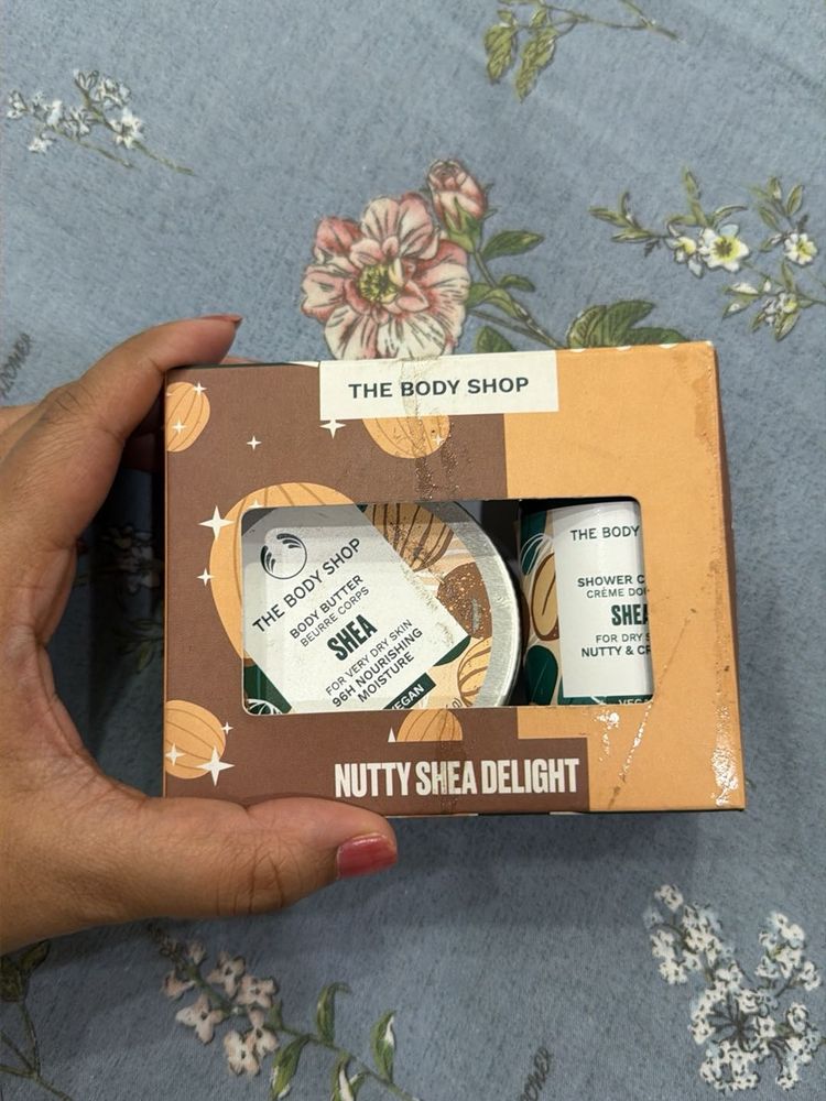 The Body Shop Nutty Shea Delight Set