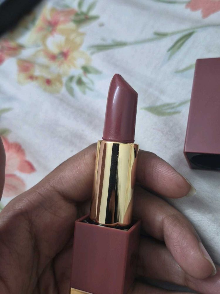 Nykaa Luxury Mauve Lipstick
