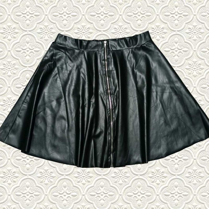 Plus Size Leather Flared Stylish Skirt Fits 36-40