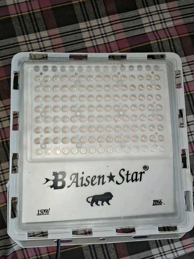 150W LED Floodlight warm white