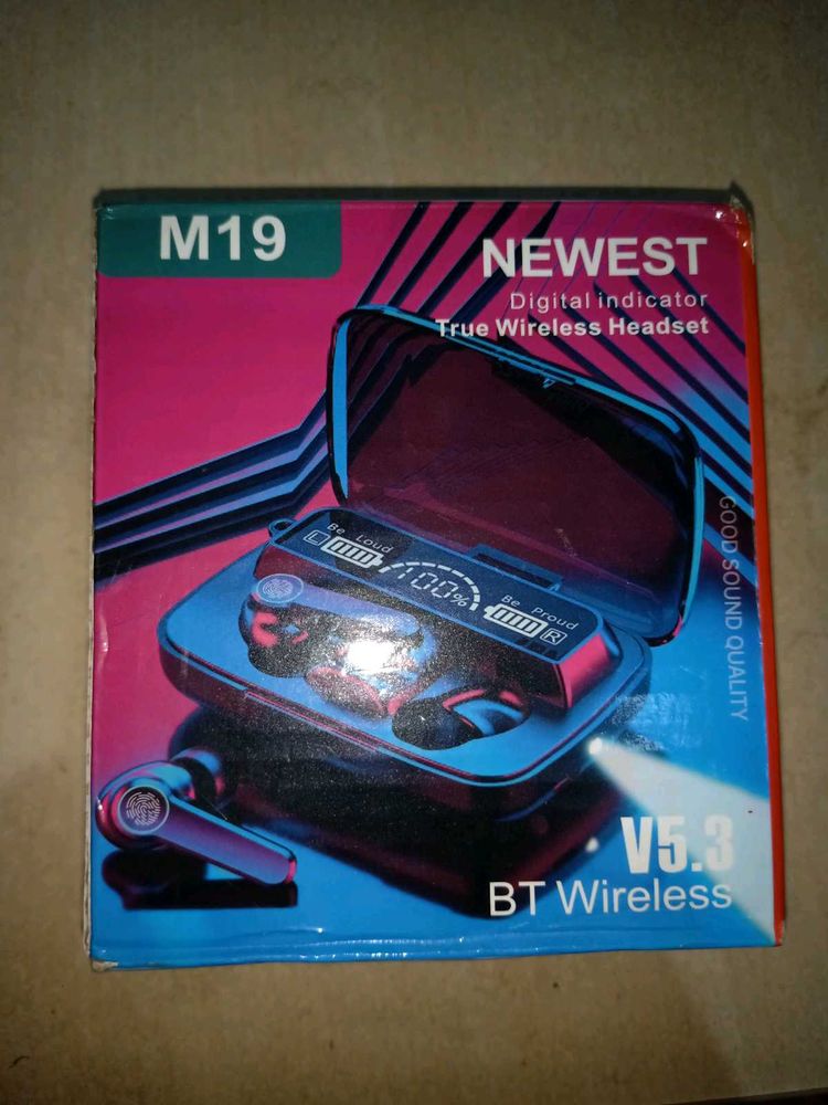 M19 TWS Bluetooth Earbuds (Check Defect)