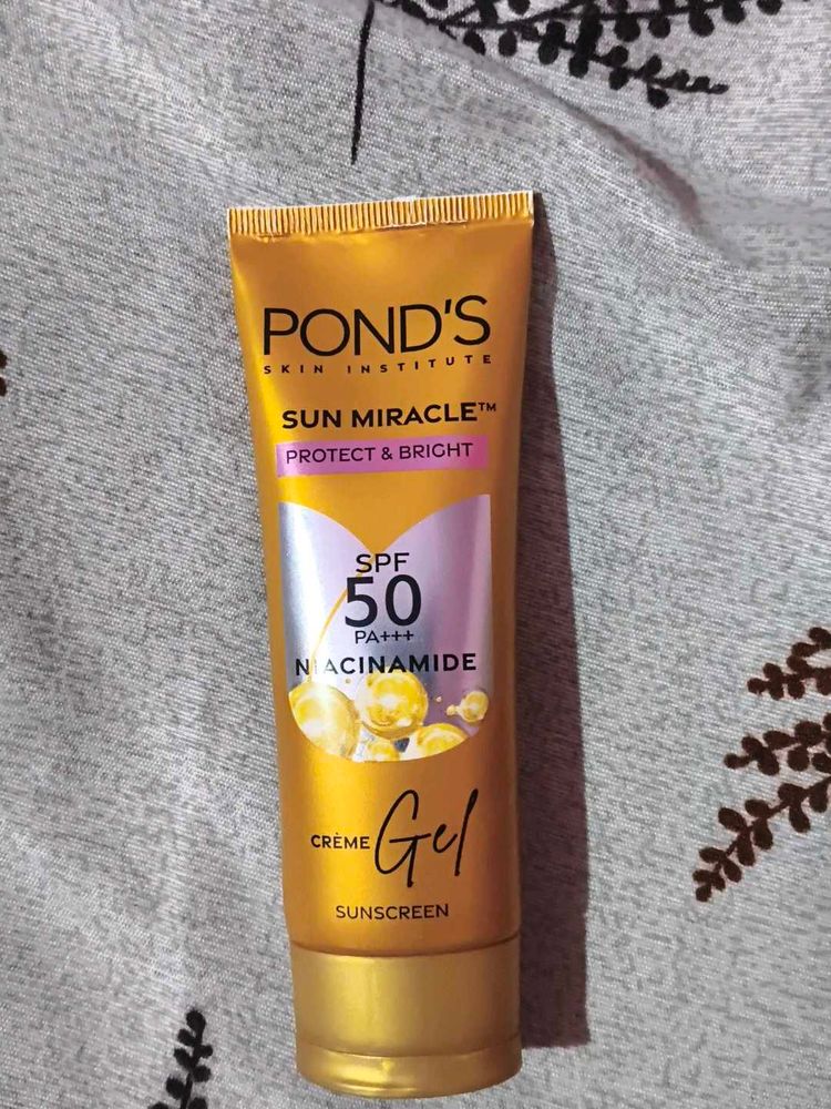 Pond's Sunscreen SPF 50 PA+++